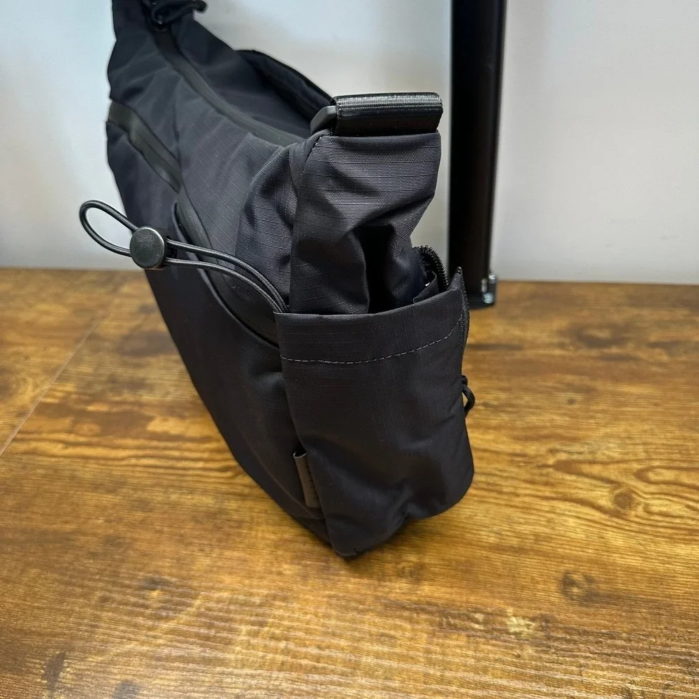 NEW Alpaka Flight Satchel Black Axoflux 210D Laptop Bag Messenger Travel